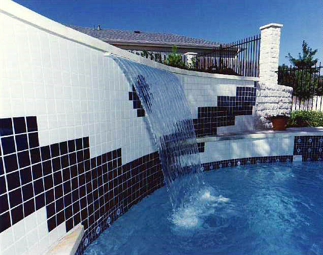 Water feature in pool